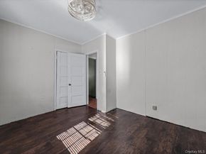 442 Oakwood Road, Huntington Station NY 11746