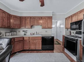 442 Oakwood Road, Huntington Station NY 11746