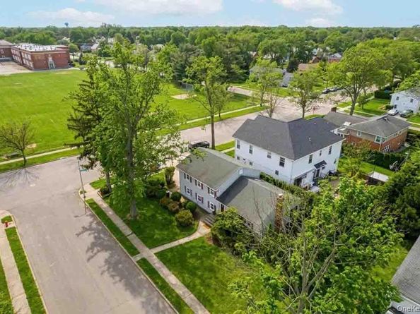 160 Sackville Road, Garden City NY 11530