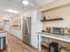 10 Lenox Road 2F, Rockville Centre NY 11570