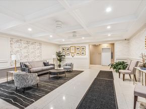 10 Lenox Road 2F, Rockville Centre NY 11570