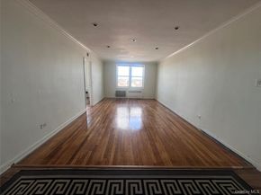 60-11 Broadway 6K, Woodside NY 11377