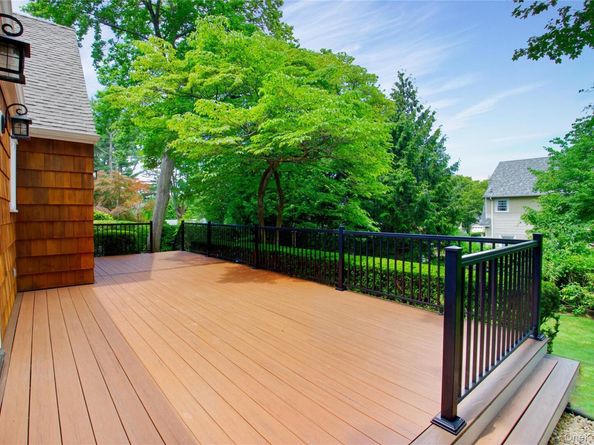 153 Park Avenue, Manhasset NY 11030
