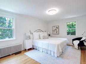 153 Park Avenue, Manhasset NY 11030