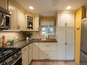 153 Park Avenue, Manhasset NY 11030