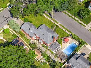 107 California Avenue, Freeport NY 11520