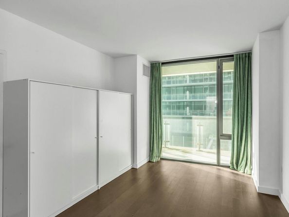 131-03 40th Road 10E, Flushing NY 11354