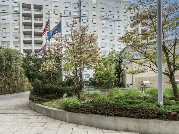 131-03 40th Road 10E, Flushing NY 11354