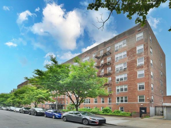 400 E 17th Street 600, Brooklyn NY 11226