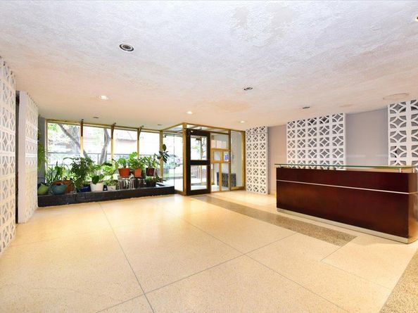 400 E 17th Street 600, Brooklyn NY 11226