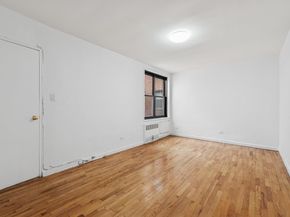 139-15 83 Ave 219, Briarwood NY 11435