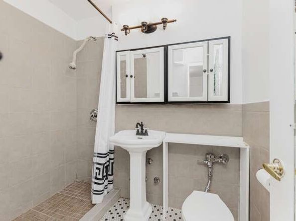 2750 Johnson Avenue 3H, Bronx NY 10463