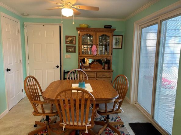1407 Middle Road 22, Calverton NY 11933