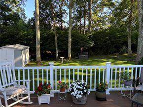 1407 Middle Road 22, Calverton NY 11933
