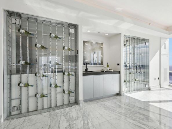 5 Renaissance Square PH41G, White Plains NY 10601