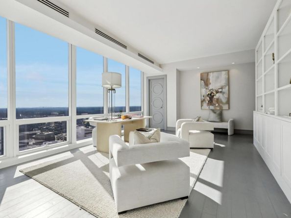 5 Renaissance Square PH41G, White Plains NY 10601