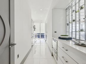 5 Renaissance Square PH41G, White Plains NY 10601