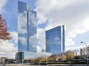 5 Renaissance Square PH41G, White Plains NY 10601