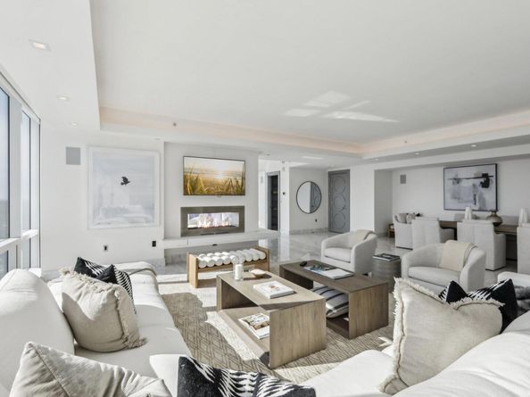 5 Renaissance Square PH41G, White Plains NY 10601