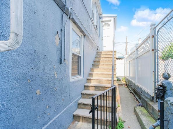 2123 W 9th Street, Brooklyn NY 11223