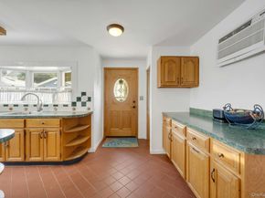 48 B Edgewater Park B, Bronx NY 10465