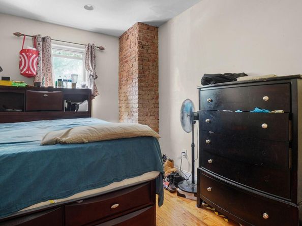 32 North Street, Bronx NY 10468