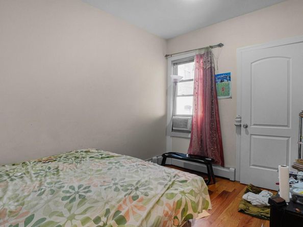 32 North Street, Bronx NY 10468