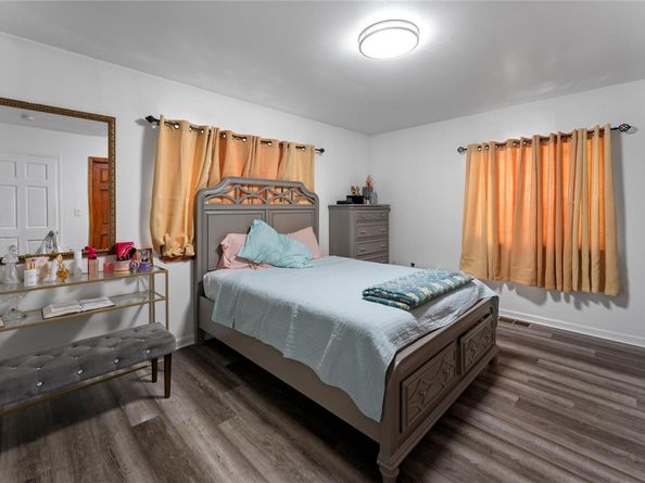 848 Morris Park Avenue, Bronx NY 10462