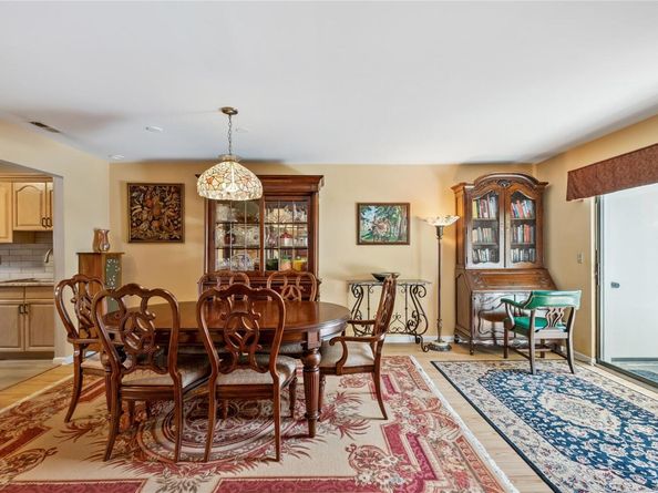 54 Tennis Court Lane 54, Mohegan Lake NY 10547