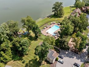 54 Tennis Court Lane 54, Mohegan Lake NY 10547