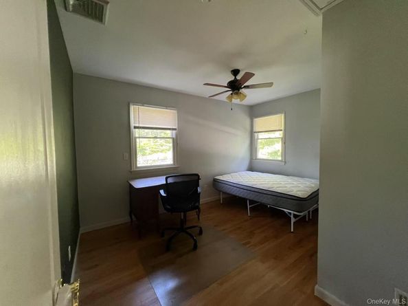 216 Glenwood Lane, Port Jefferson NY 11777