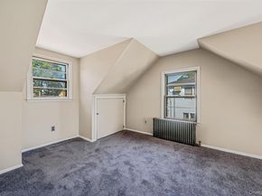 220 S Clinton Avenue, Lindenhurst NY 11757
