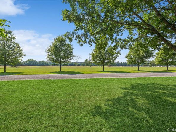 236B German Boulevard, Yaphank NY 11980