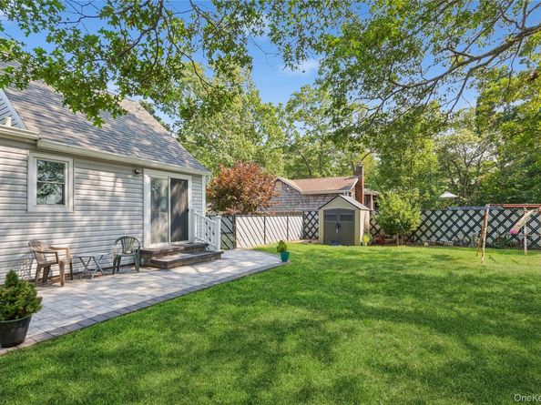 236B German Boulevard, Yaphank NY 11980