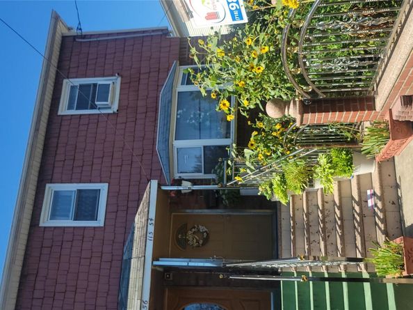 115-54 158TH St, Jamaica NY 11434