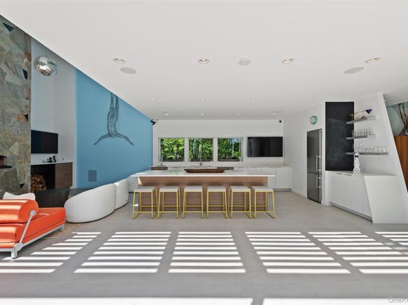 25 Col Sheldon Lane, Pound Ridge NY 10576