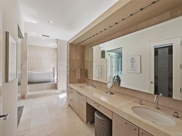 25 Col Sheldon Lane, Pound Ridge NY 10576