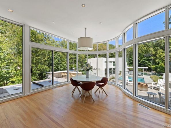 25 Col Sheldon Lane, Pound Ridge NY 10576