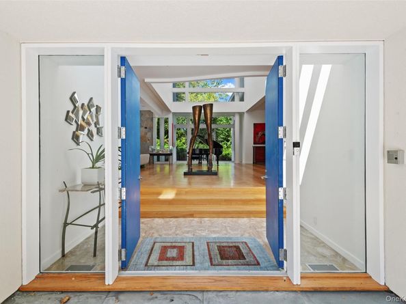 25 Col Sheldon Lane, Pound Ridge NY 10576