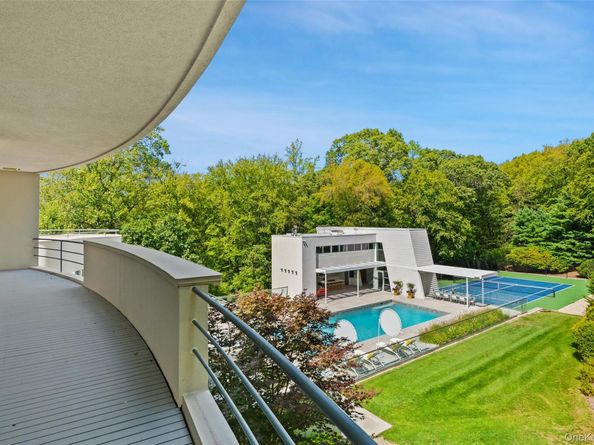 25 Col Sheldon Lane, Pound Ridge NY 10576