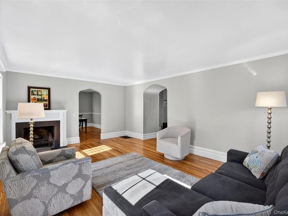 250 Washington Avenue, Pleasantville NY 10570