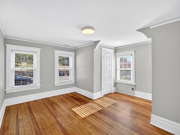 250 Washington Avenue, Pleasantville NY 10570