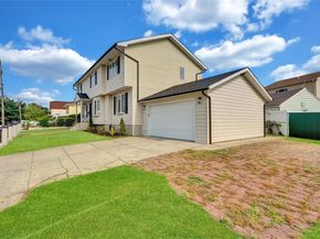 63 Cumberland Place, Valley Stream NY 11580