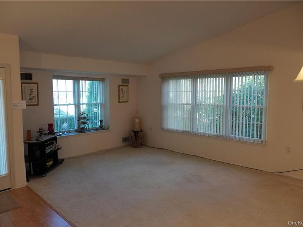 12 Baldwin Court, Ridge NY 11961