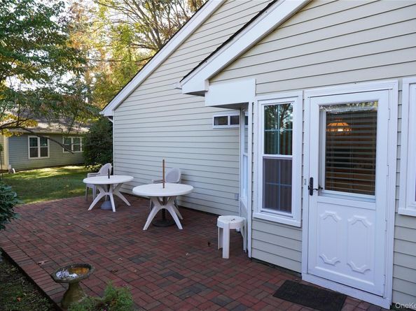 12 Baldwin Court, Ridge NY 11961