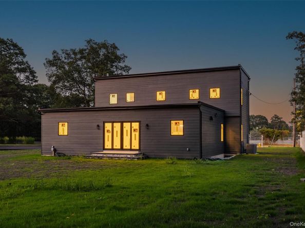 26 Tremont Avenue, Patchogue NY 11772