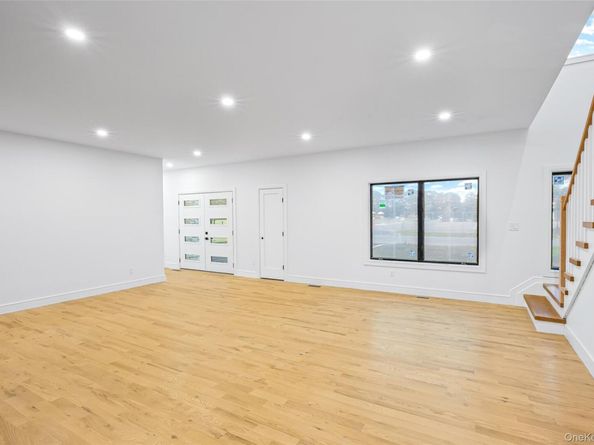 26 Tremont Avenue, Patchogue NY 11772