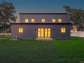 26 Tremont Avenue, Patchogue NY 11772