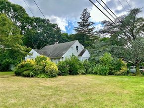 274 Hawkins Avenue, Ronkonkoma NY 11779