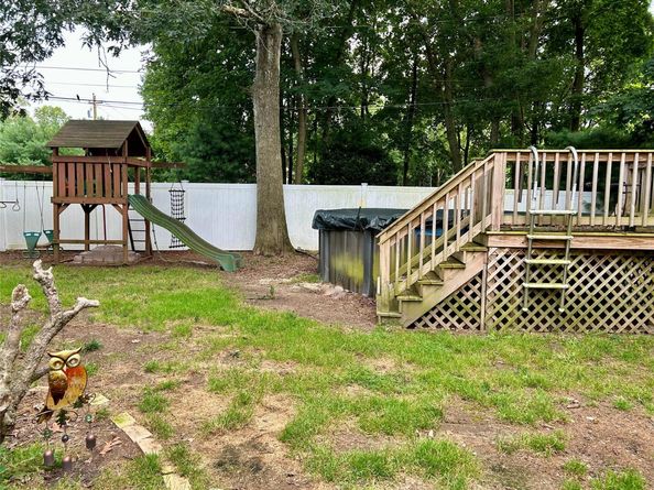274 Hawkins Avenue, Ronkonkoma NY 11779